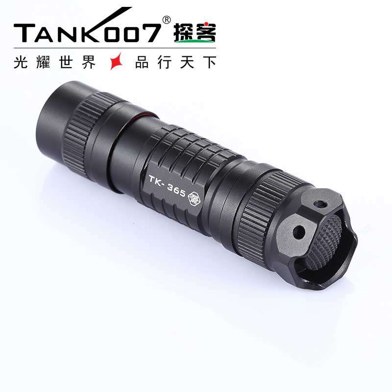 1577510021146454.jpg 手電筒廠家