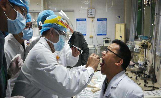 醫用手電筒的作用 醫用手電筒的作用